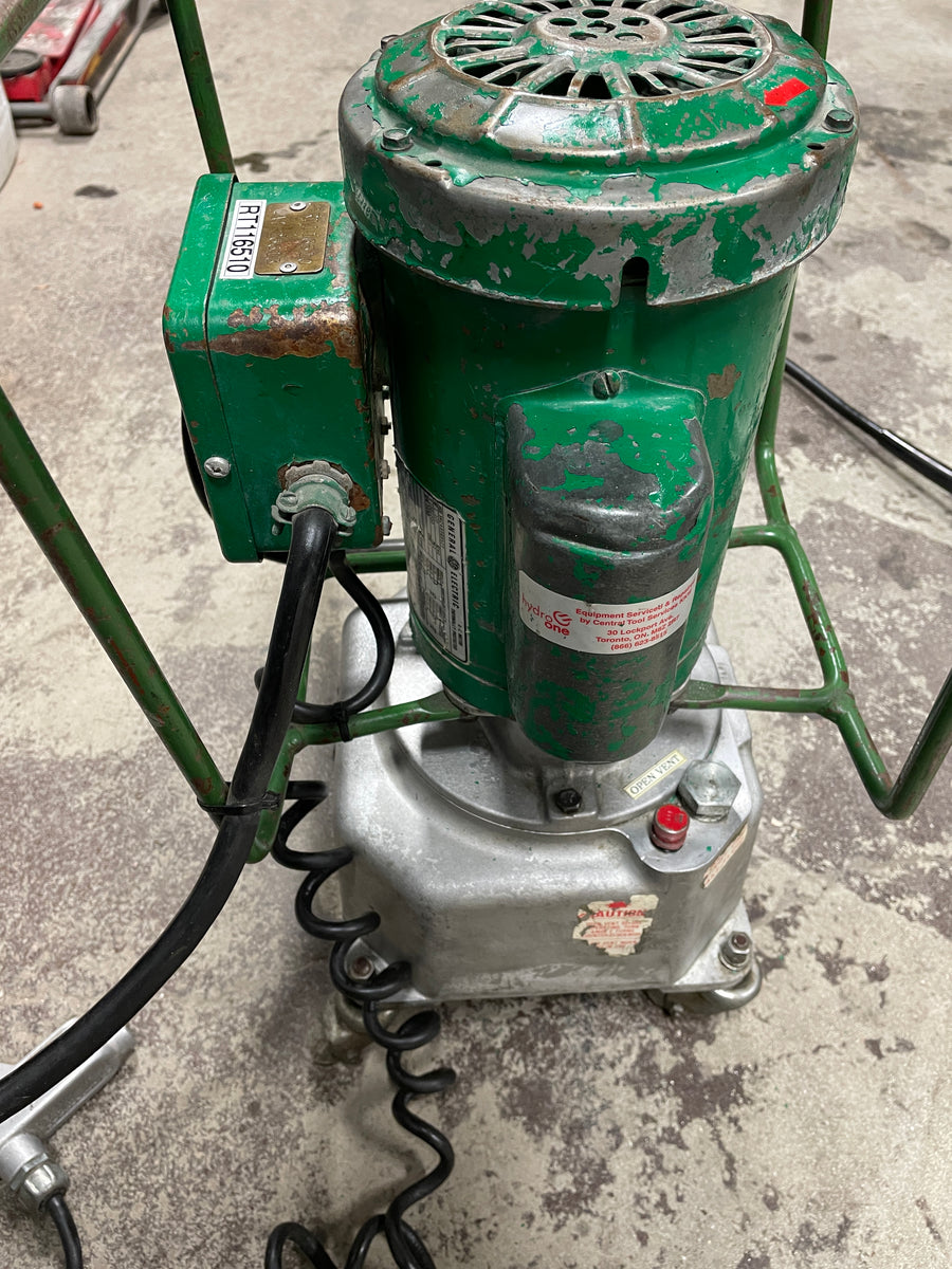 Used Greenlee 960 Electric Hydraulic Pump Benchmark Ltd.