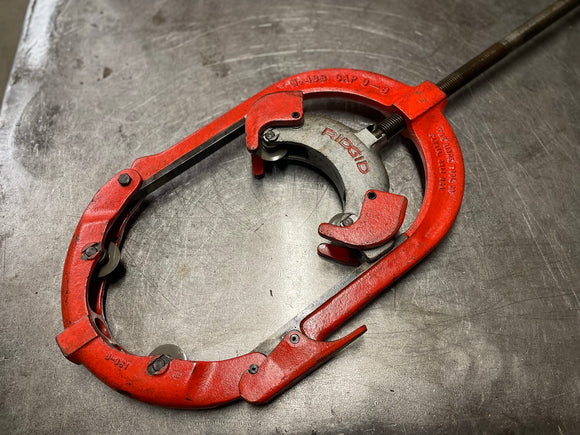 Used RIDGID 468 Hinged Pipe Cutter for Heavy-Wall Steel Pipe, 6 to 8