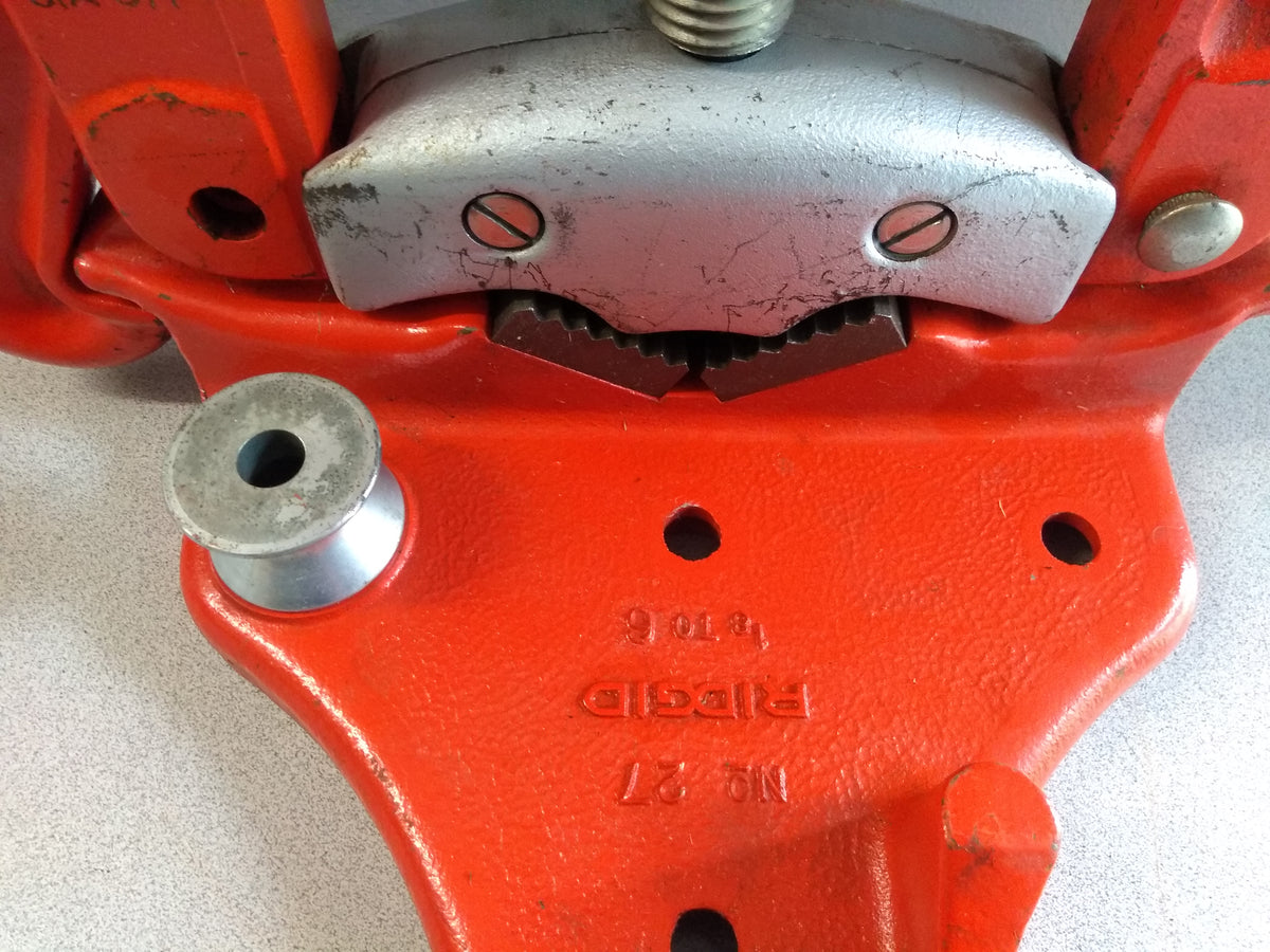 Ridgid Model 27 Bench Yoke Vise 40110