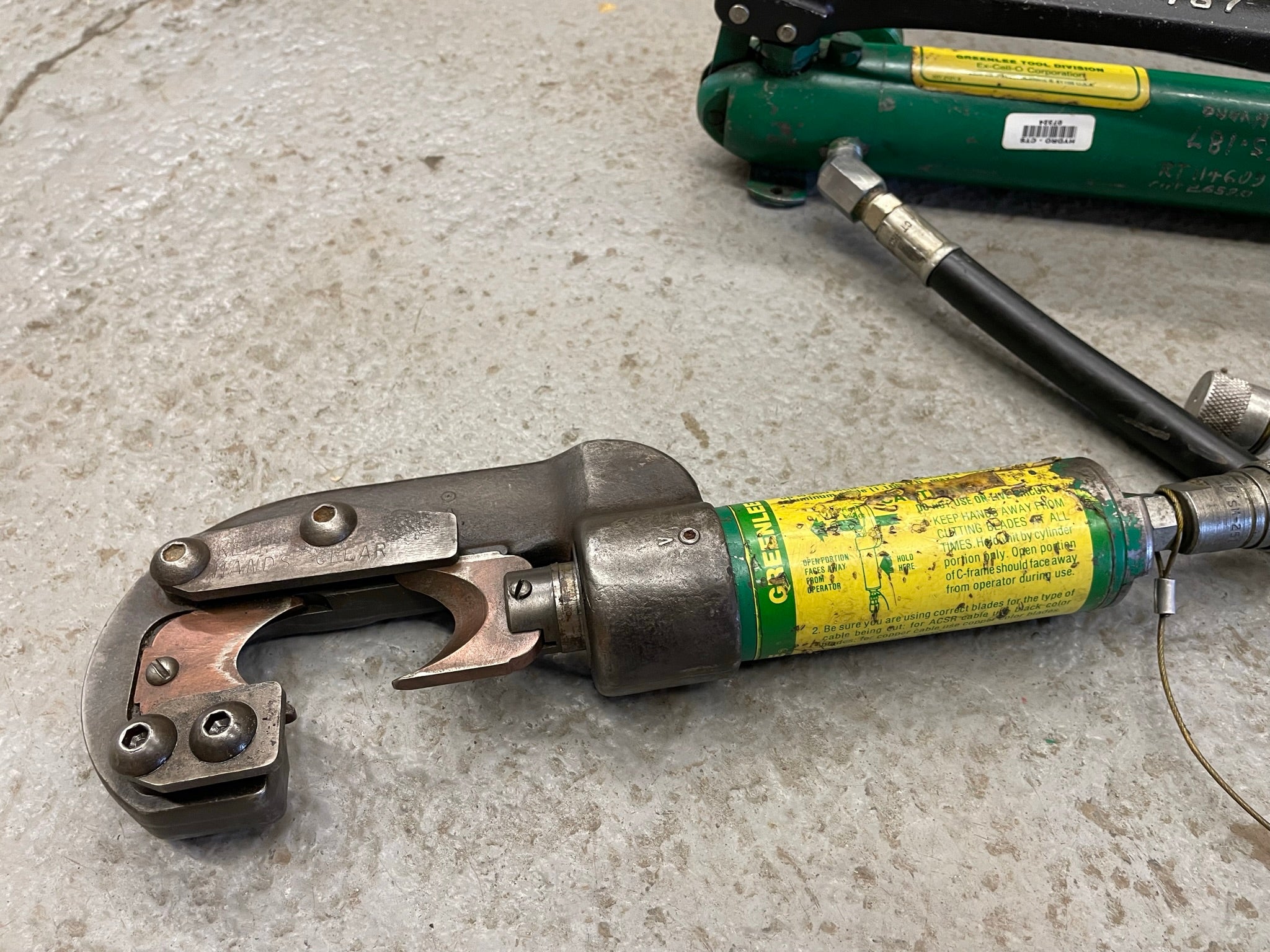 Greenlee 707 Cable Cutter with 767 Hydraulic Pump in Case