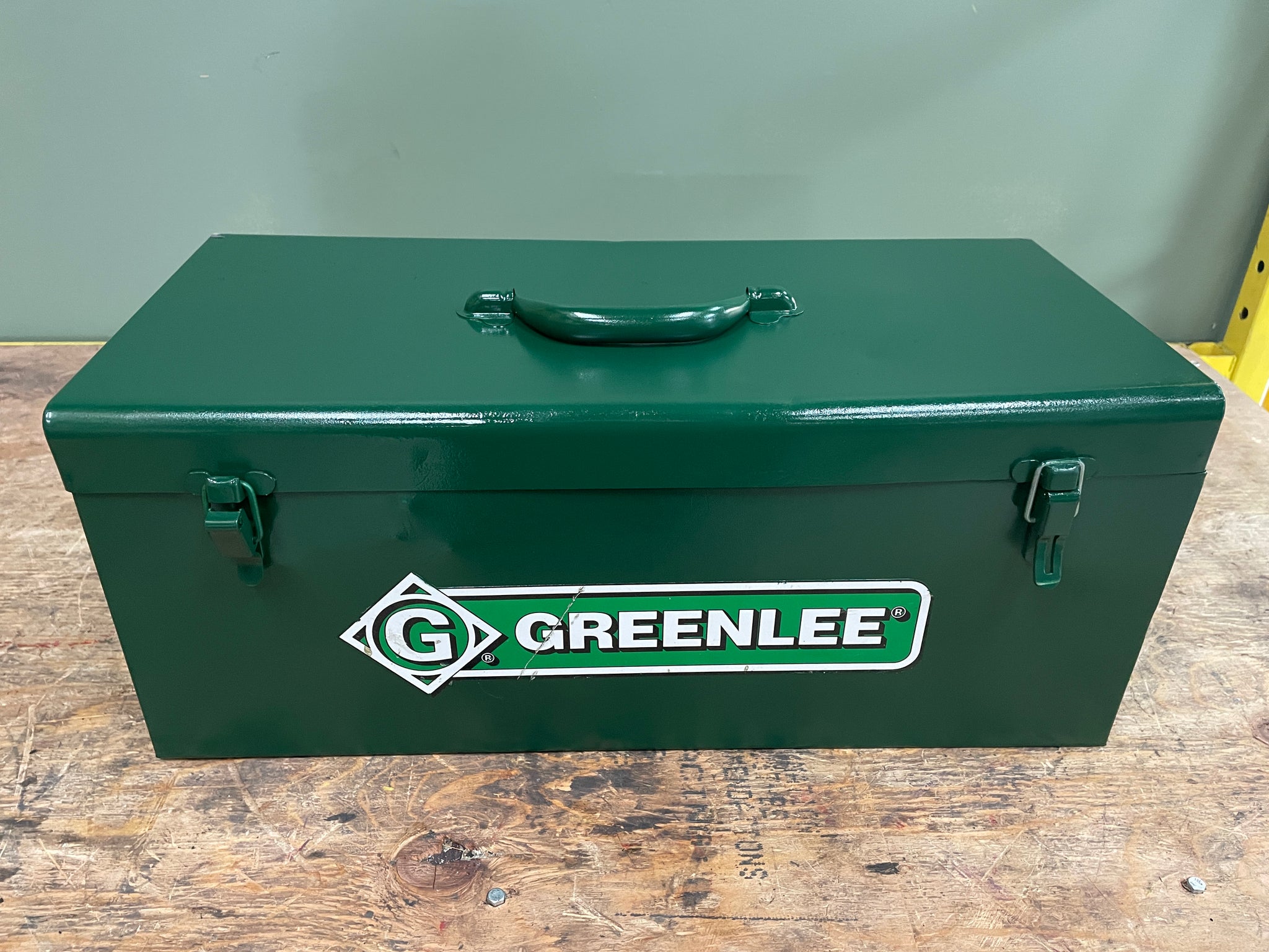 Used Greenlee 800 Cable Bender with 1725 Hydraulic Foot Pump
