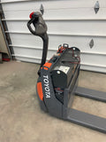 Toyota 8HBW23 Electric Walkie Pallet Jack