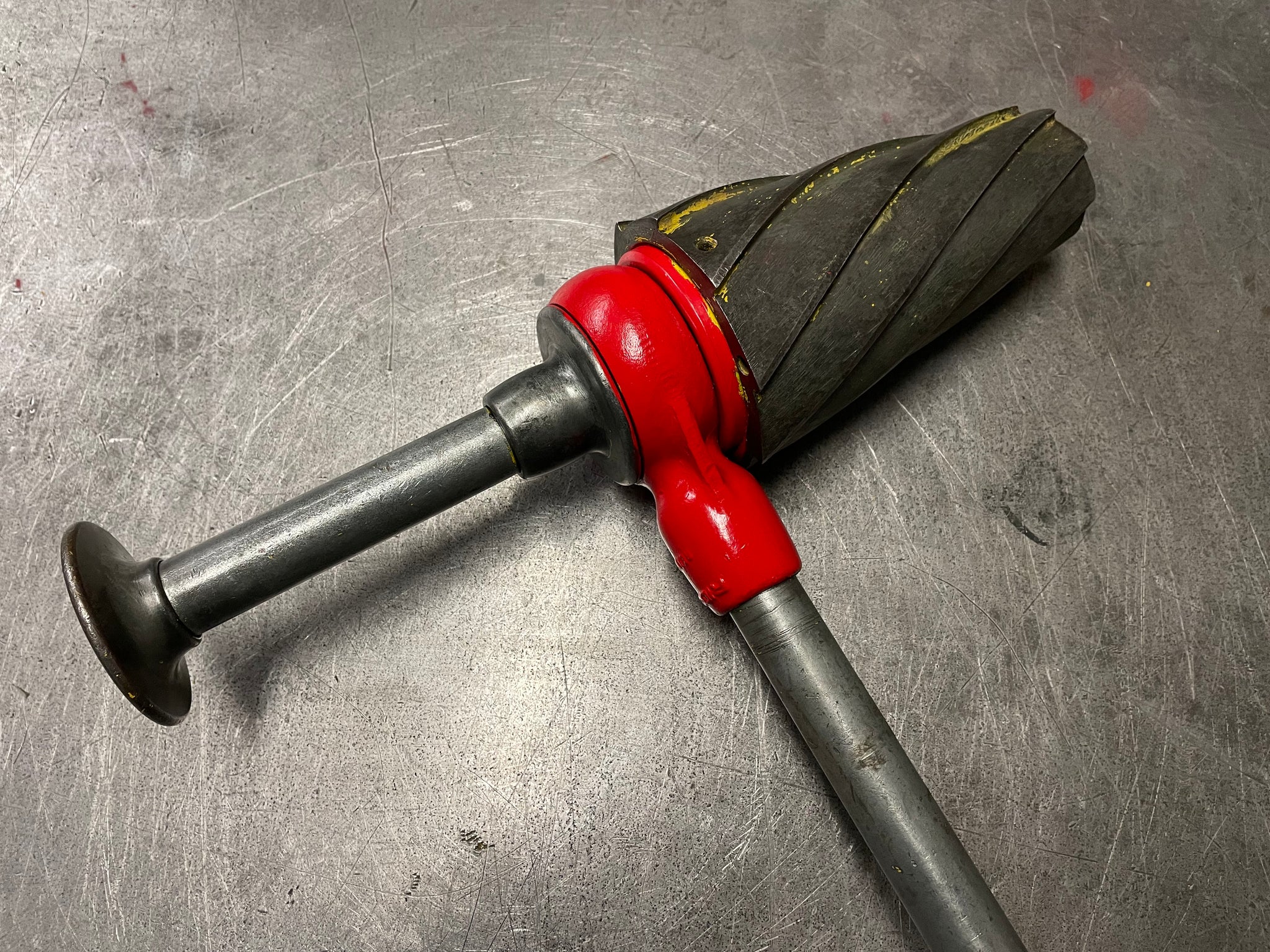 Plumbing store pipe reamer