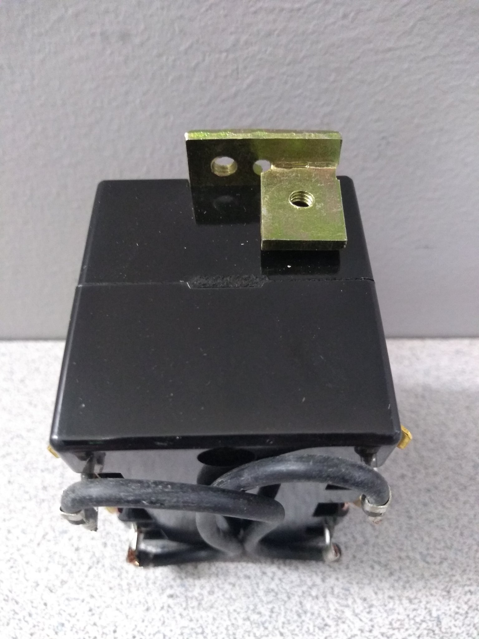 thumbnail image 2 of Steel Dragon Tools 44505 E1417 Forward Reverse Switch Fits Ridgid 300 535 Pipe Threading Machine A7d00043 0140 499e B7cc E2f37a1d20ab.0eda122279c3db75b12e8ed7ce765a6b 2 of 9